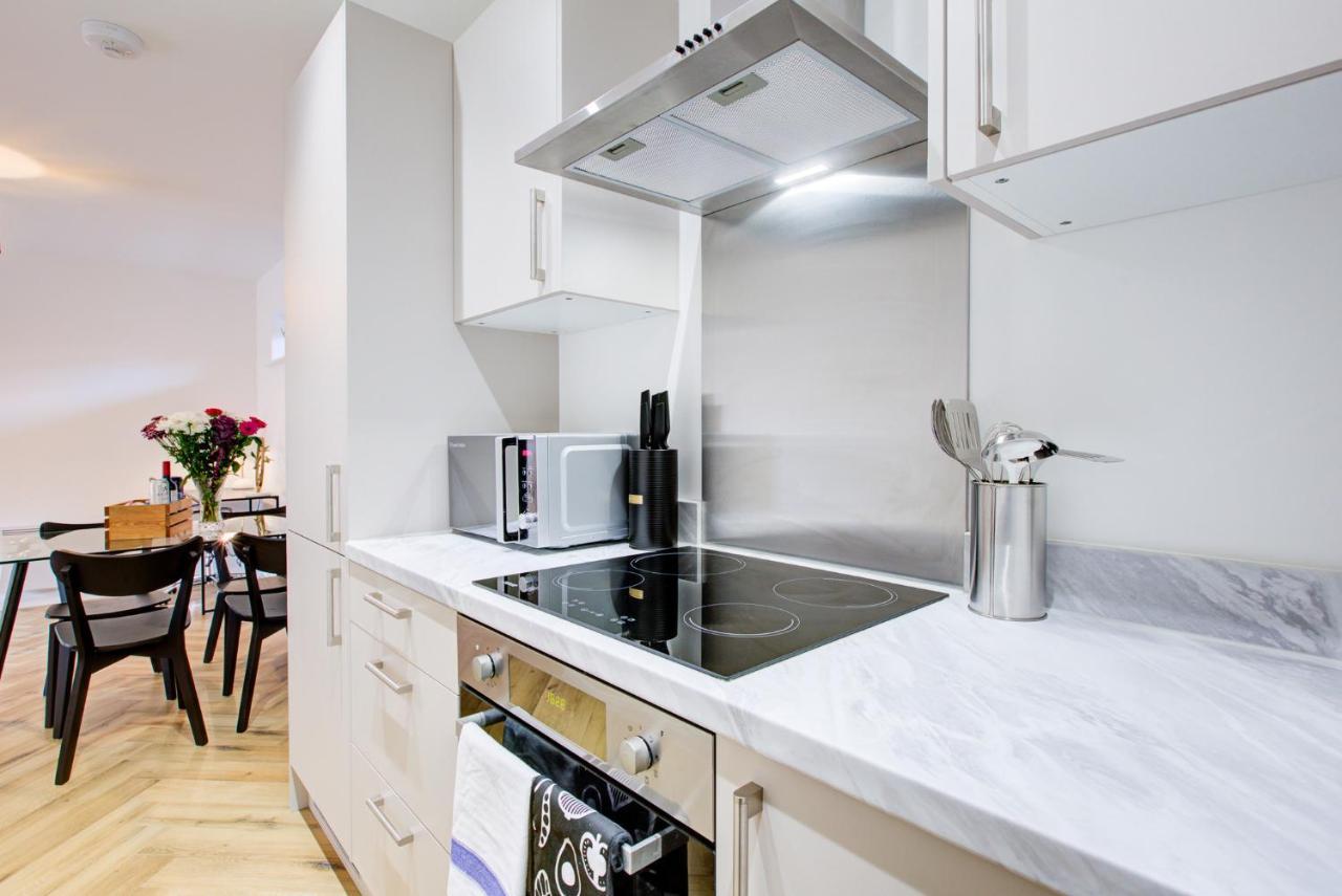 Hybrid Resi - London, Mitcham Close To Tooting And Wimbledon Ngoại thất bức ảnh